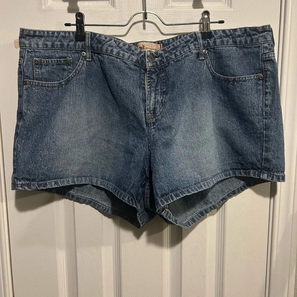 Vintage y2k LEI blue Denim shorts